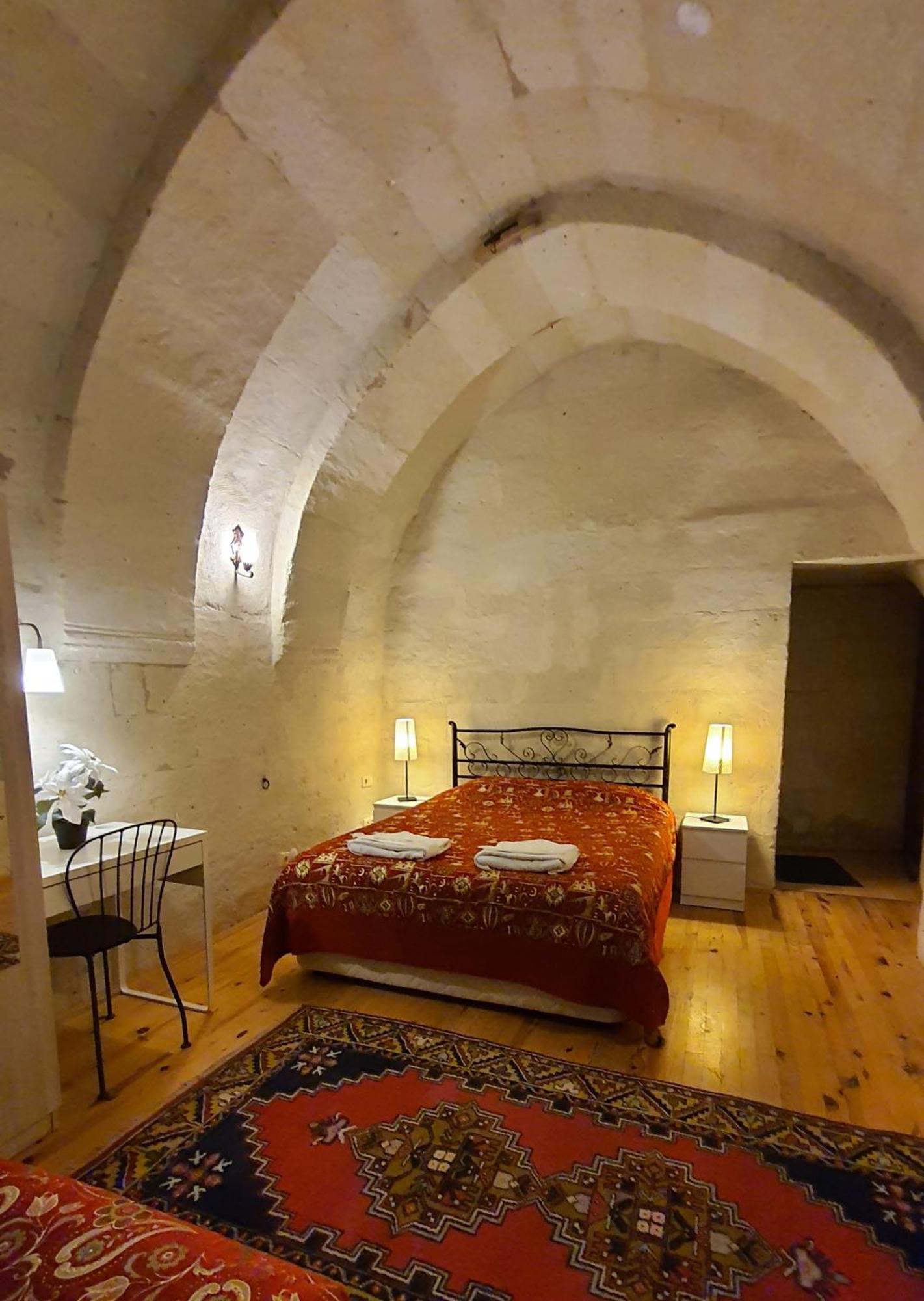 גורמה Karadut Cave Hotel מראה חיצוני תמונה